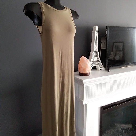 Luxe Double Lined Knit Dress - Picture 2 of 8